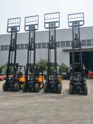Ύψος 5000mm ανύψωσης Forklift diesel CPCD30 φορτηγό 3 τόνος με το δευτερεύοντα υψηλό ιστό μετατόπισης