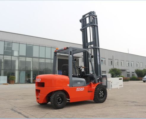 FD40 ντηζελοκίνητο Forklift 4 τόνου με το σφιγκτήρα δεμάτων