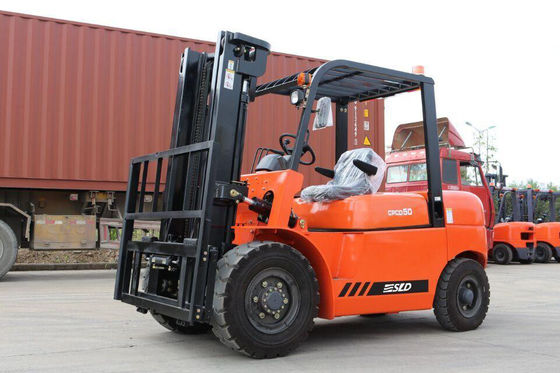 CPCD50 Forklift diesel λειτουργίας κλειδαριών ροδών 5 τόνου στερεό φορτηγό