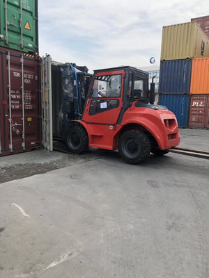 3000mm 4 Forklift τετράτροχου Drive 3.5T 3500kgs 4X4 λύσεις