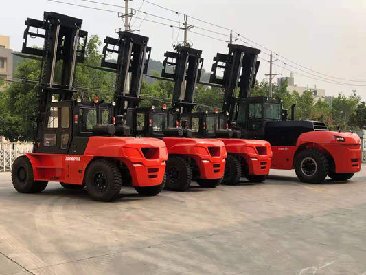 15000kgs βαρύ ανελκυστήρα με κινητήρα Yuchai 3000mm ύψος ανύψωσης πύργου υδραυλική μετάδοση